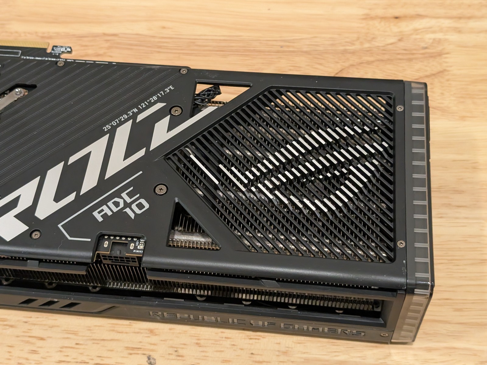 プレミアムオファー ASUS ROG Strix GeFor - Graphics Card 24Gb Gddr6X のレビューと価格